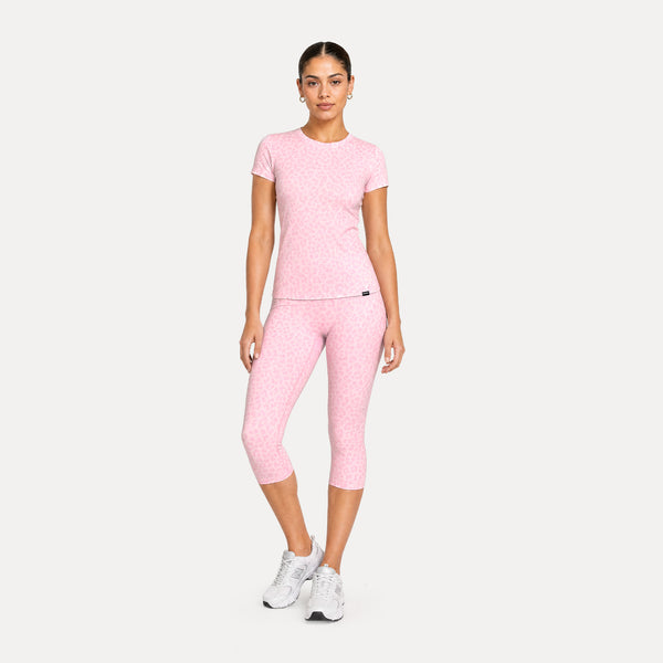 LEO Capri Leggings Velvara